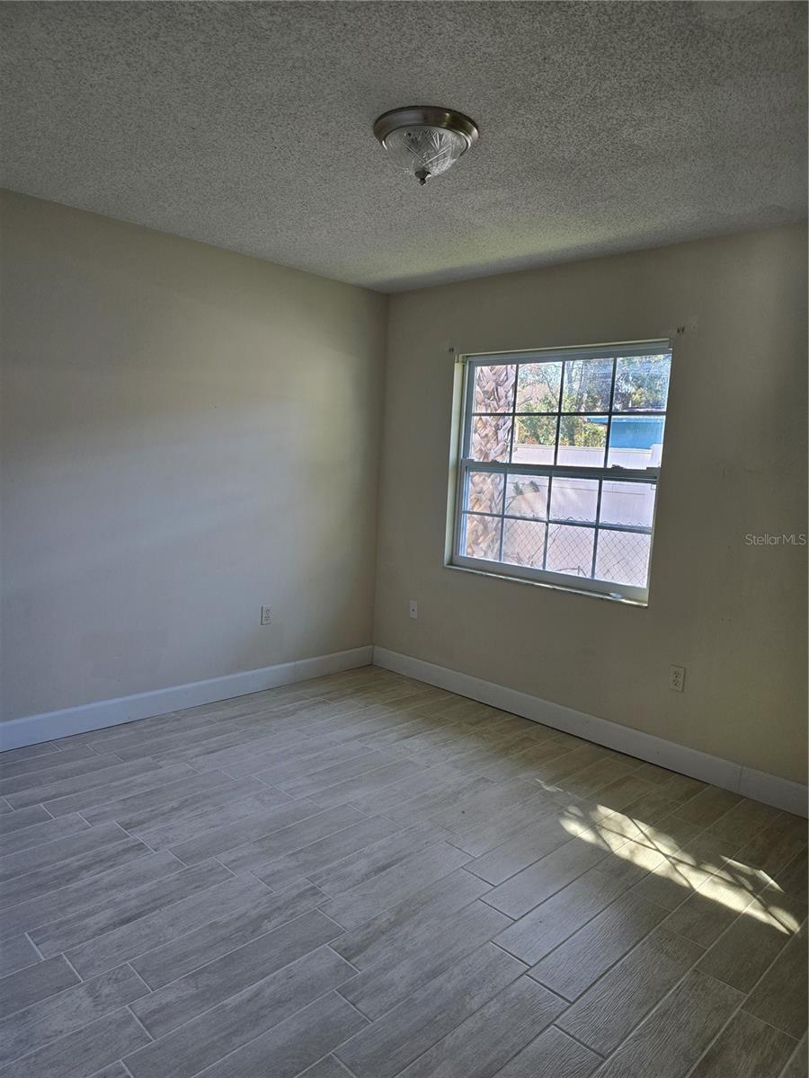 Image 7 of 14 For 1215 6th Street W