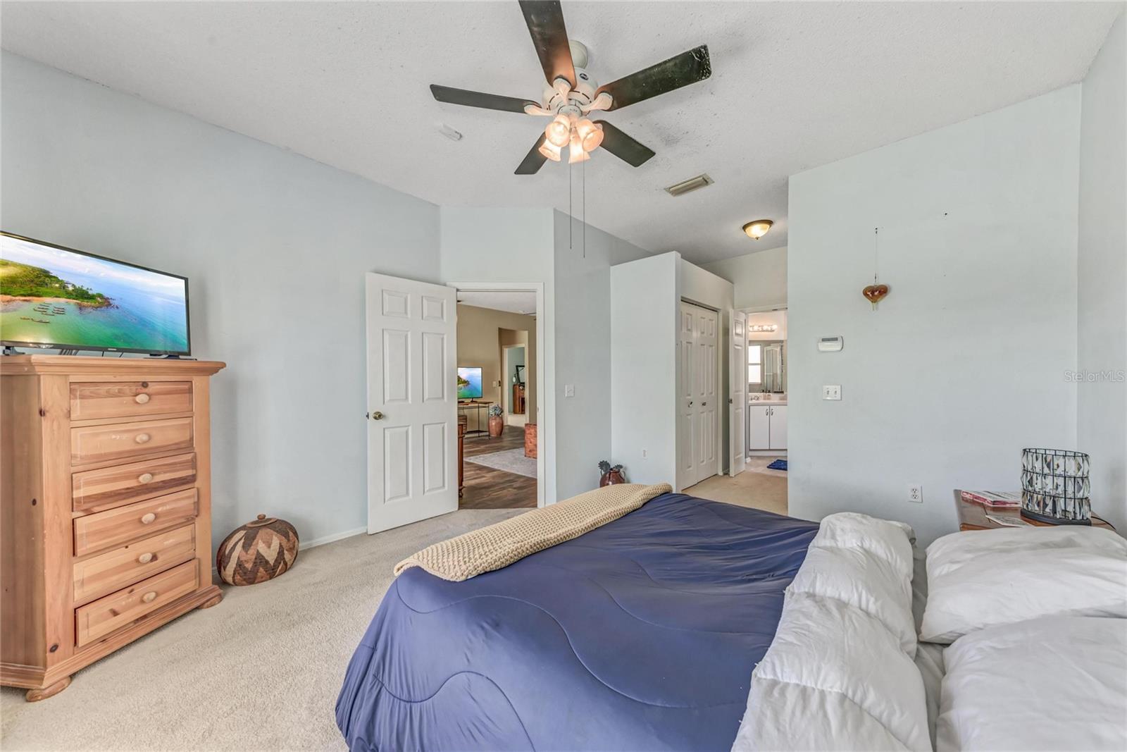 Image 21 of 42 For 920 Springwood Circle