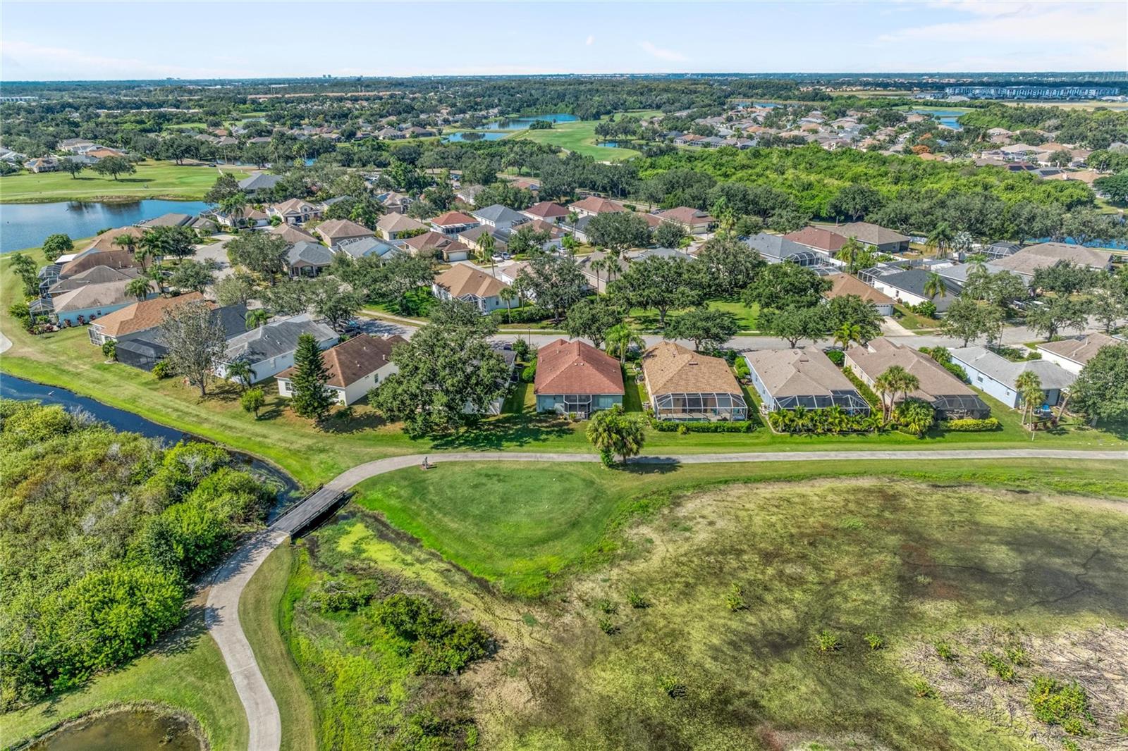 Image 37 of 42 For 920 Springwood Circle