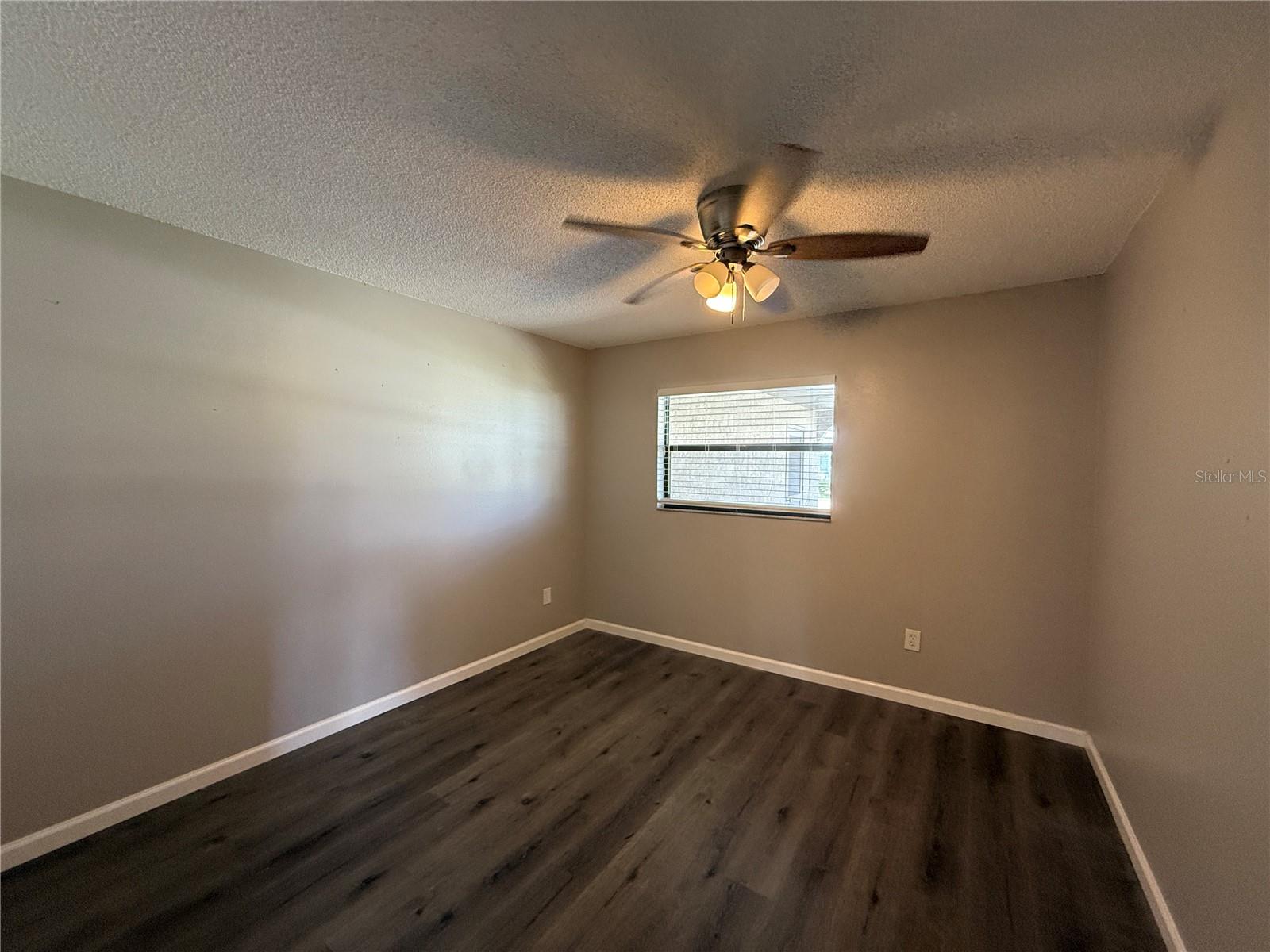 Image 11 of 16 For 322 Briarwood Road B