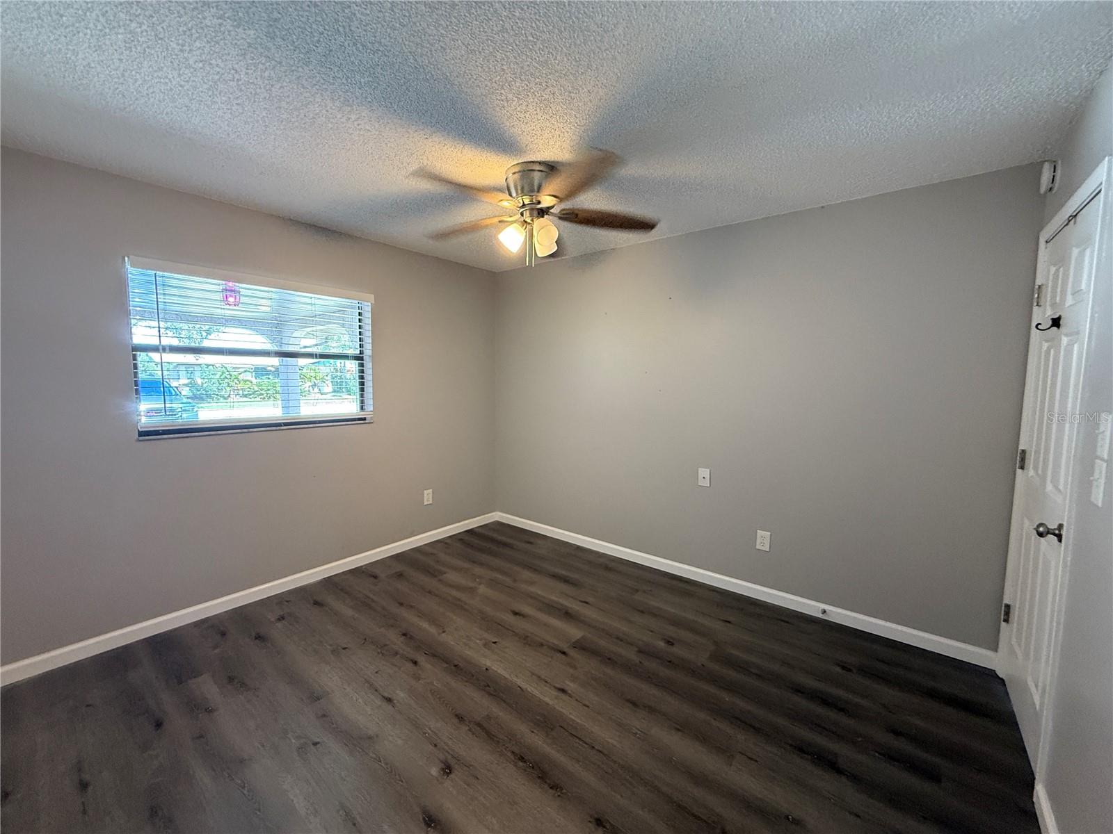 Image 12 of 16 For 322 Briarwood Road B