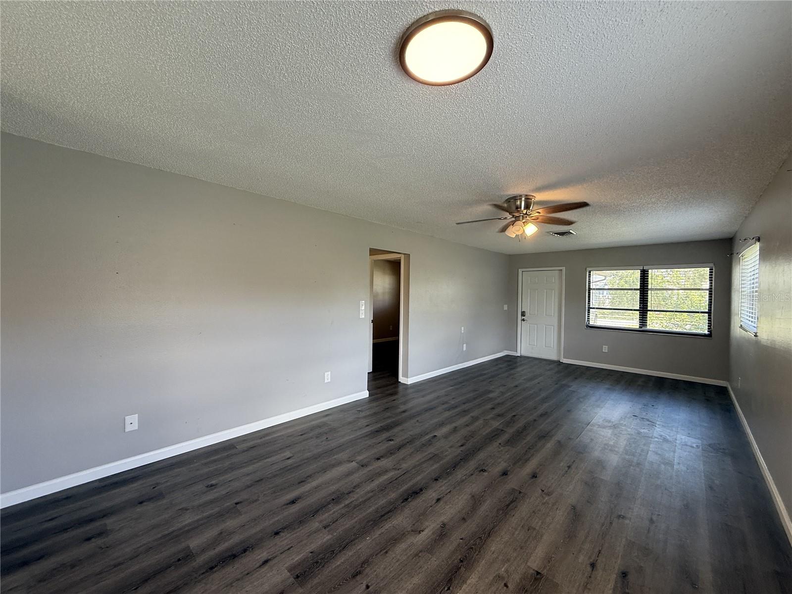 Image 6 of 16 For 322 Briarwood Road B