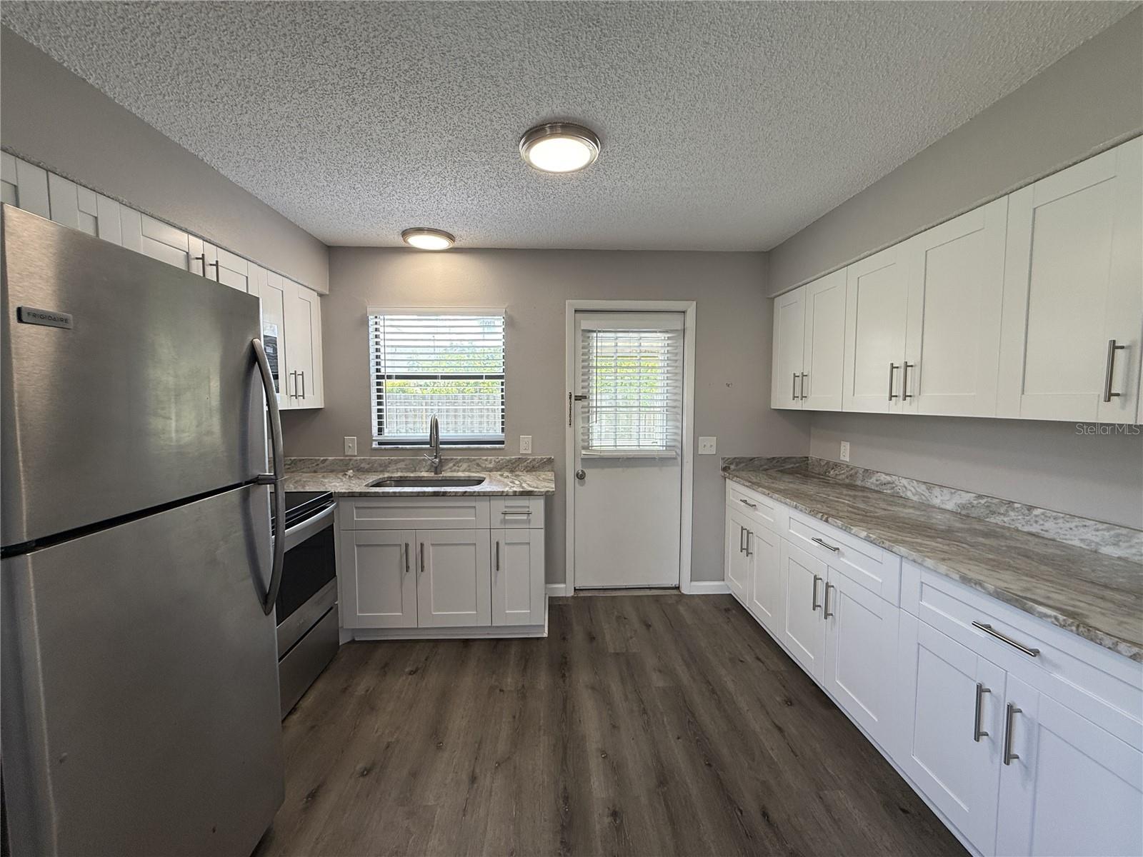 Image 7 of 16 For 322 Briarwood Road B