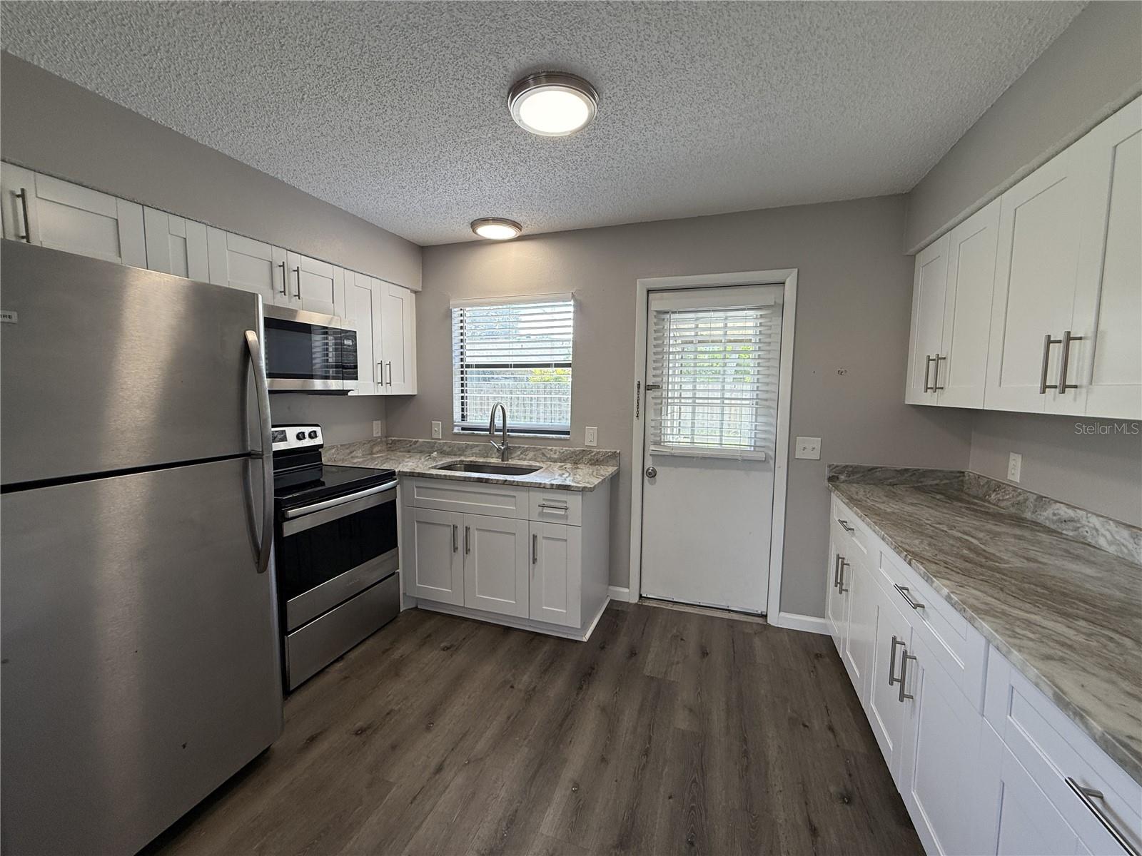 Image 8 of 16 For 322 Briarwood Road B