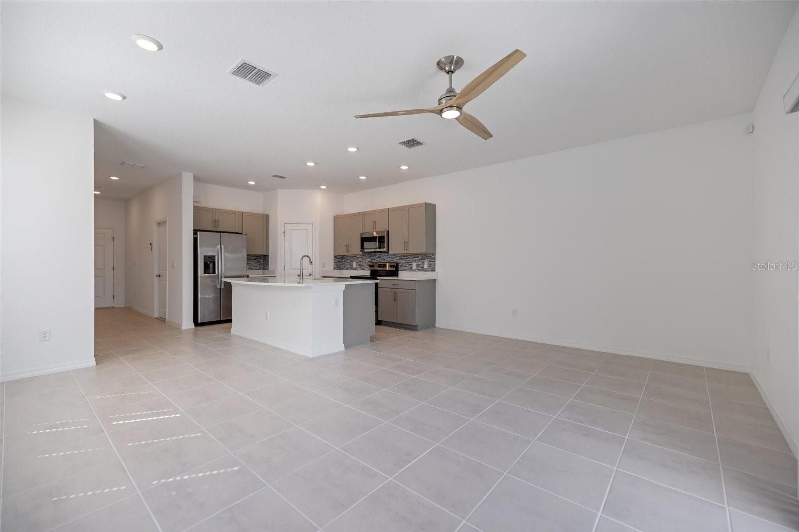 Image 6 of 33 For 11708 Glenside Terrace