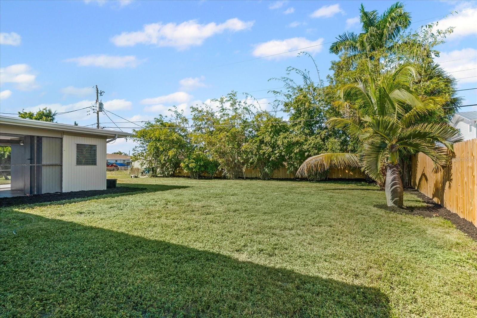 Image 21 of 30 For 344 45th Street Court W