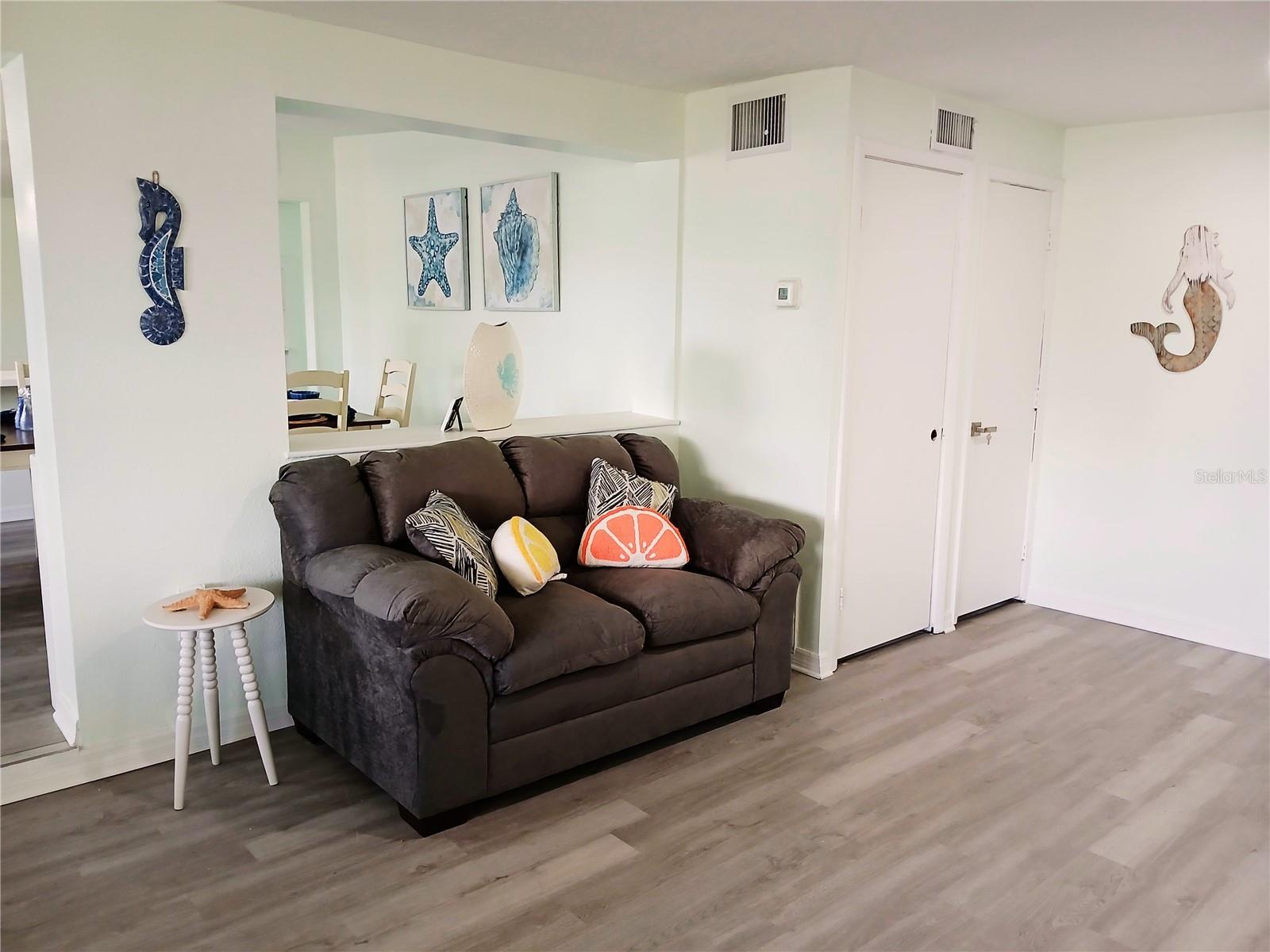 Image 6 of 24 For 6520 Clemson Street