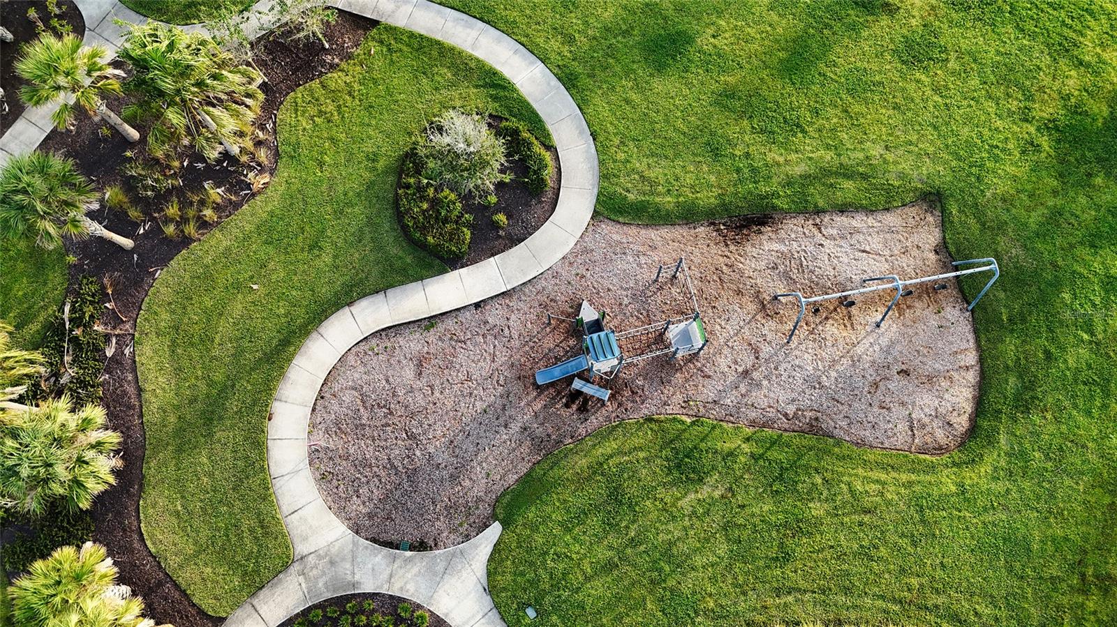 Image 14 of 44 For 3504 Savanna Palms Court