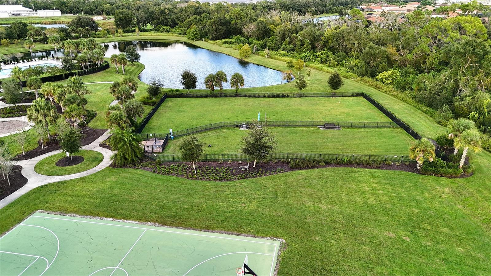 Image 9 of 44 For 3504 Savanna Palms Court