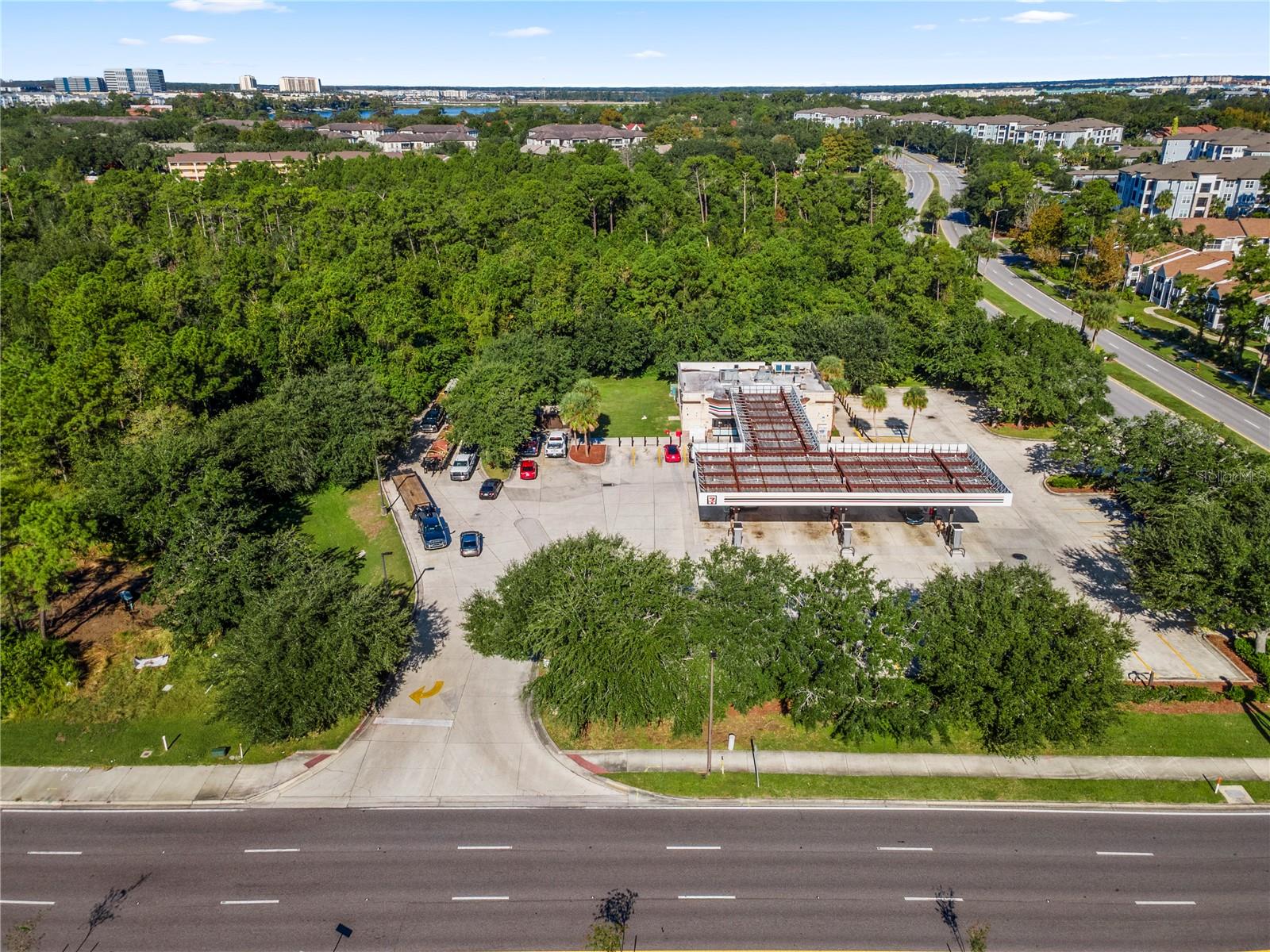 Image 27 of 29 For 11990 International Drive