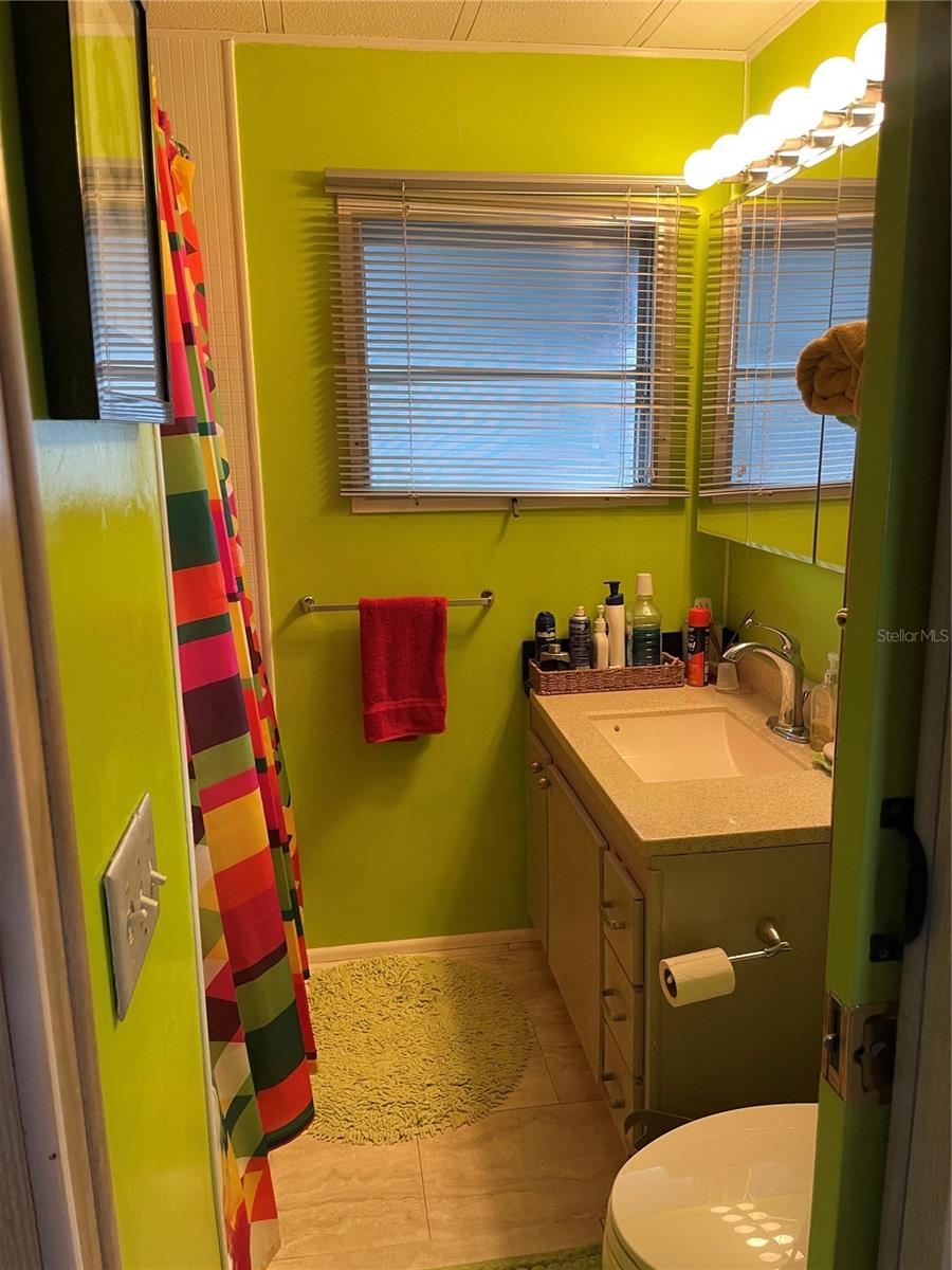 Image 5 of 21 For 171 4th Street W