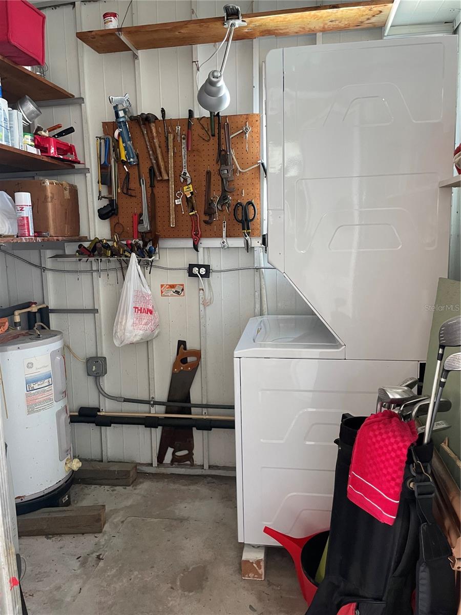 Image 9 of 21 For 171 4th Street W