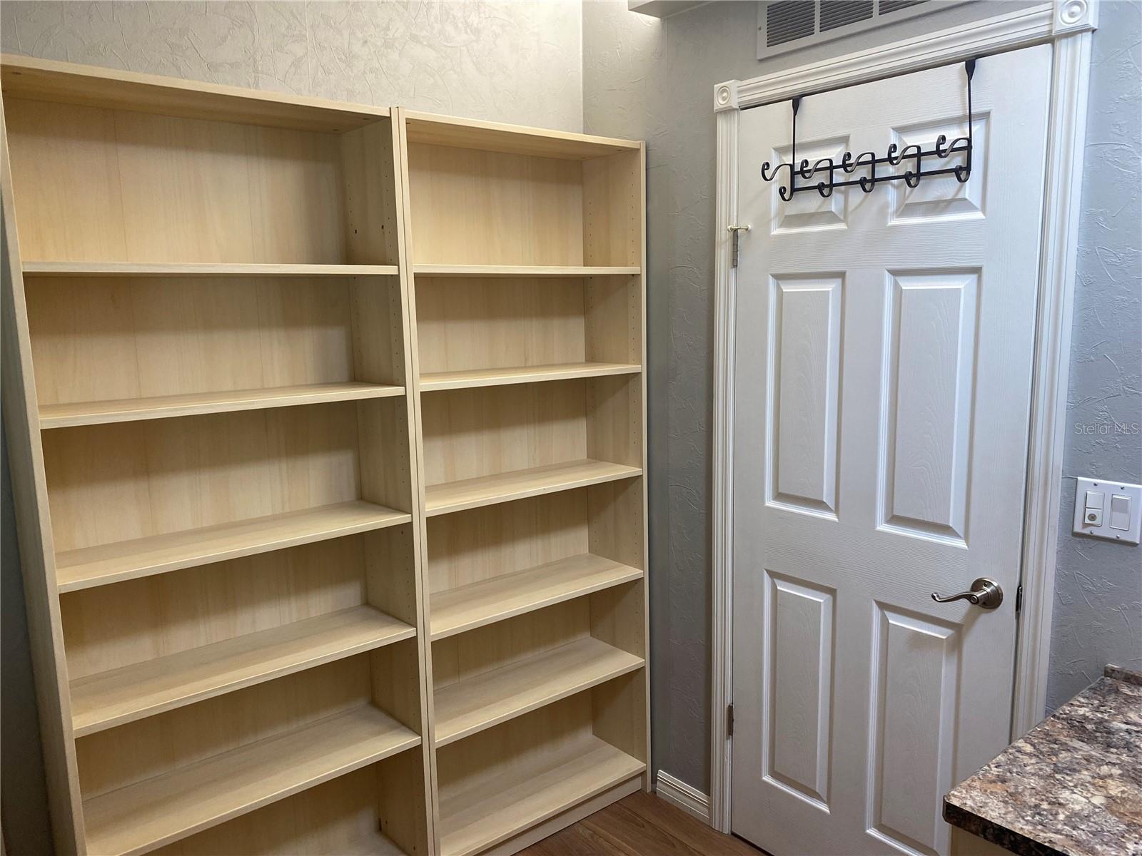 Image 34 of 60 For 146 Nightingale Circle