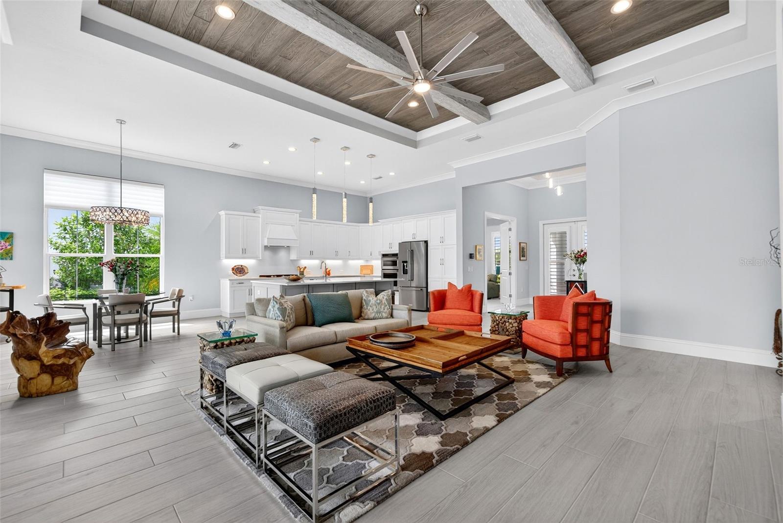 Image 14 of 100 For 8217 Pavia Way