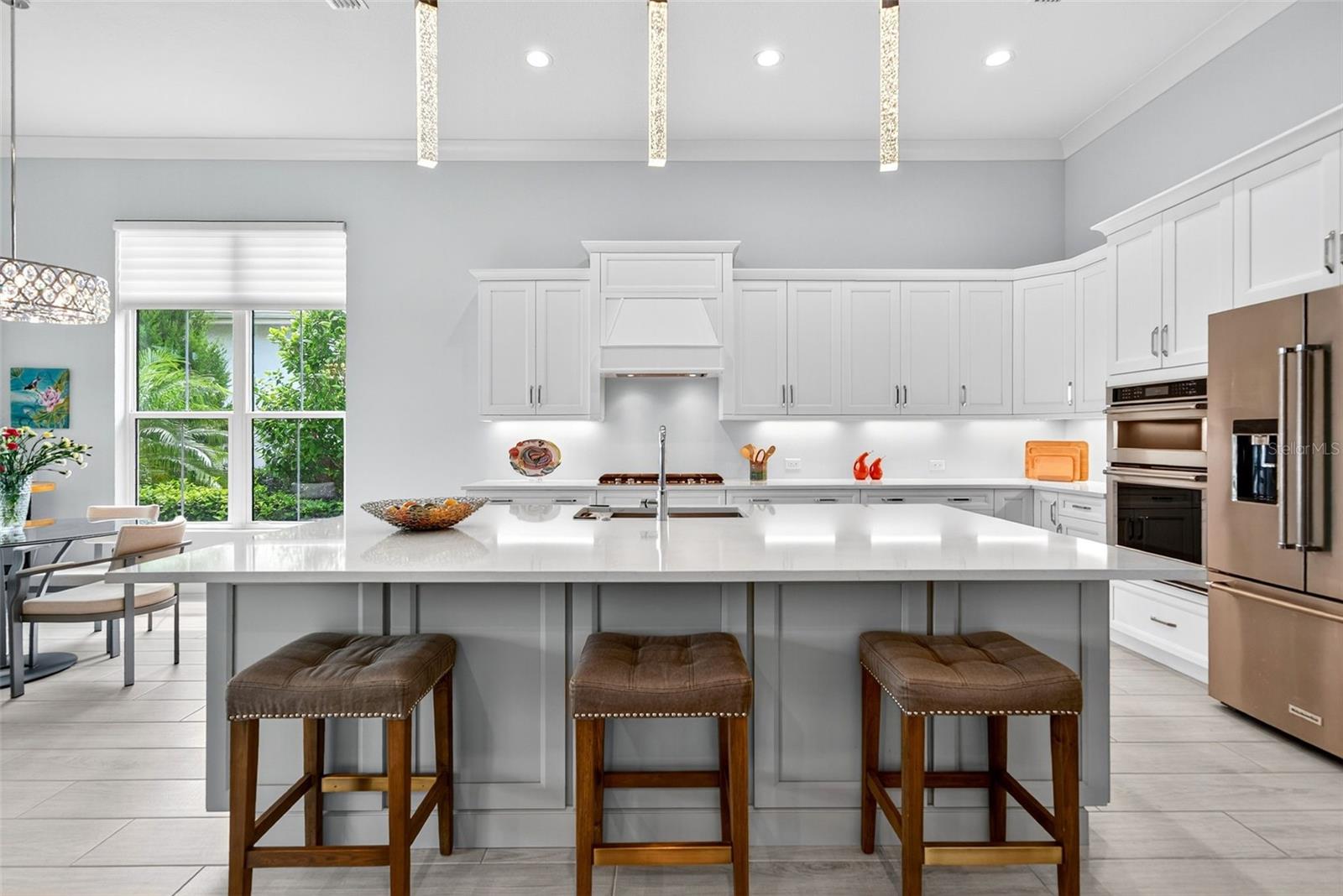 Image 20 of 100 For 8217 Pavia Way