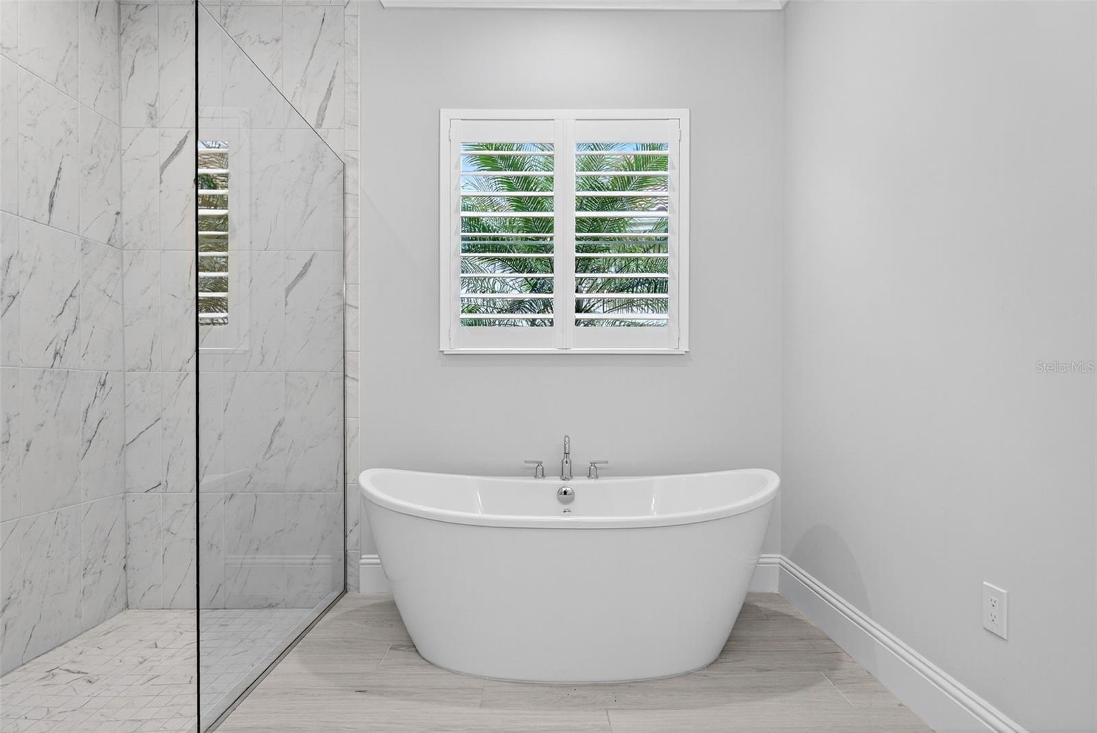 Image 31 of 100 For 8217 Pavia Way