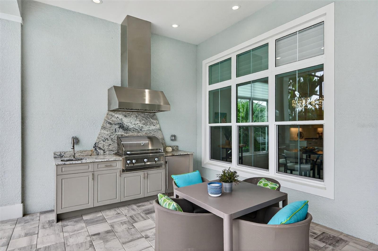 Image 49 of 100 For 8217 Pavia Way