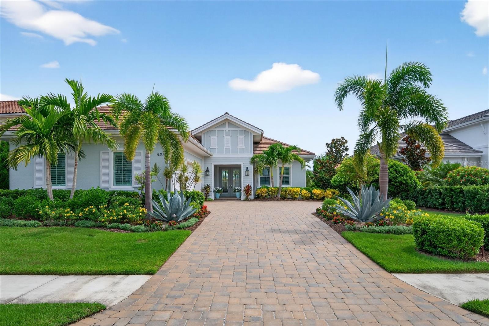 Image 6 of 100 For 8217 Pavia Way