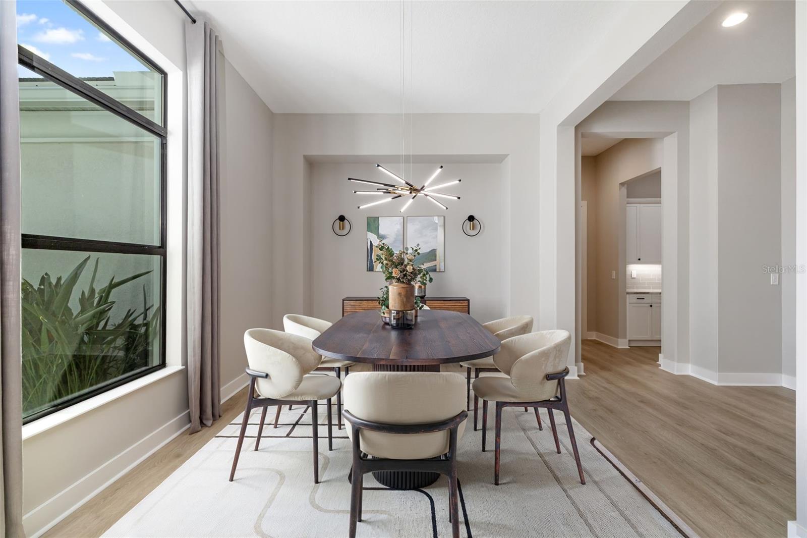 Image 21 of 81 For 9004 Artisan Way