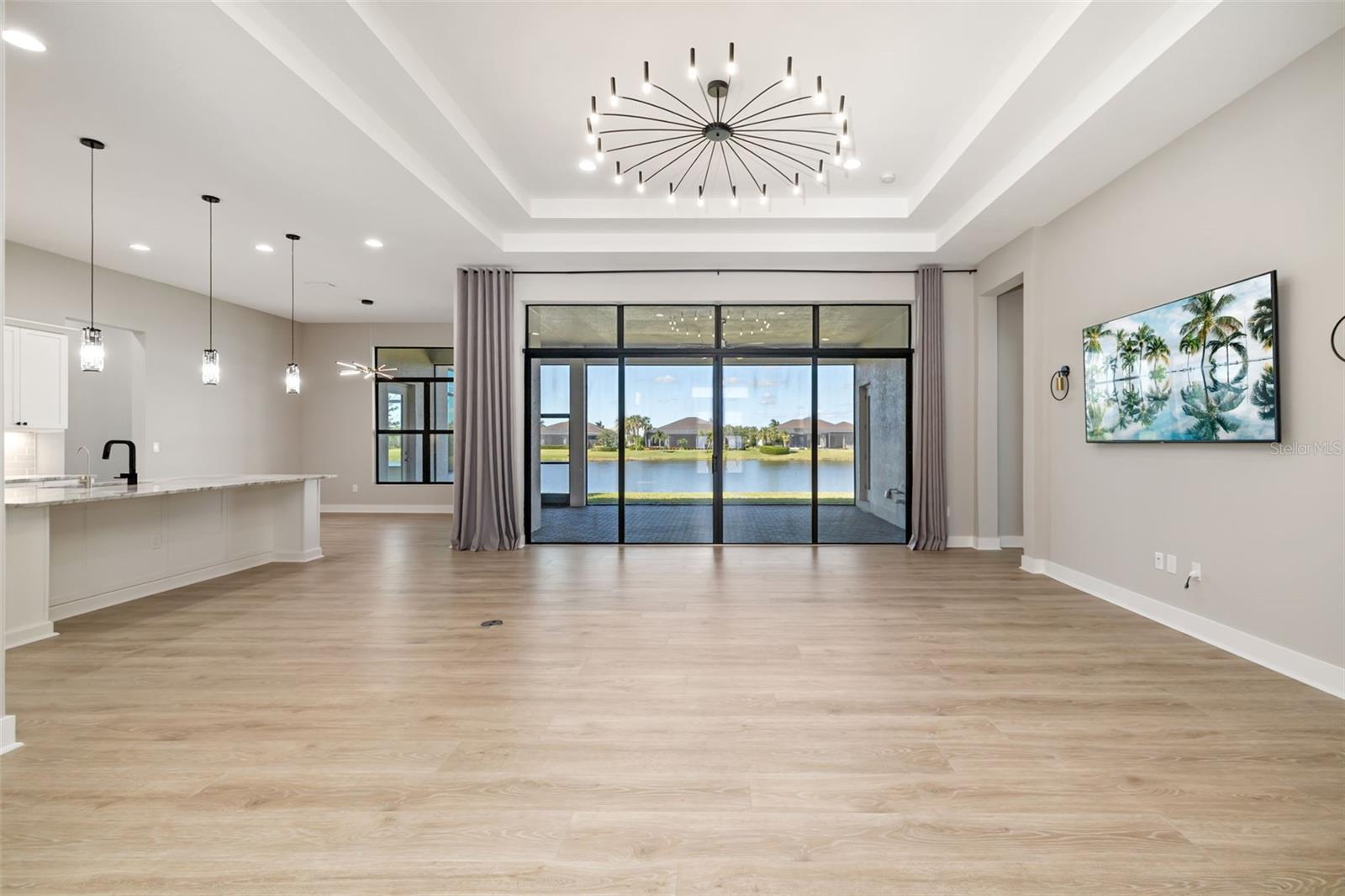 Image 27 of 81 For 9004 Artisan Way