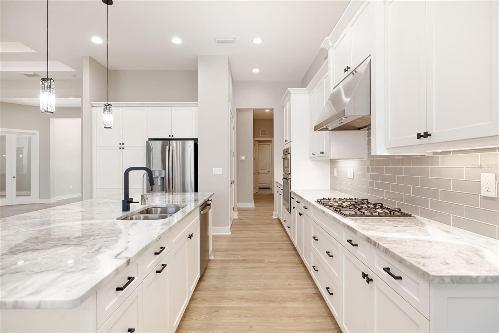 Image 38 of 81 For 9004 Artisan Way