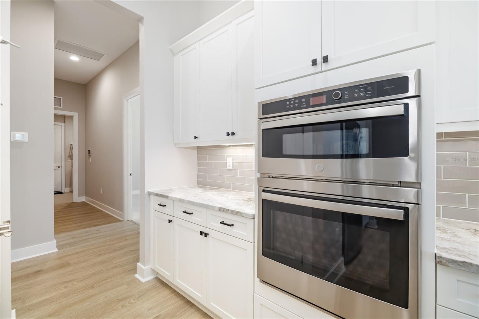 Image 41 of 81 For 9004 Artisan Way