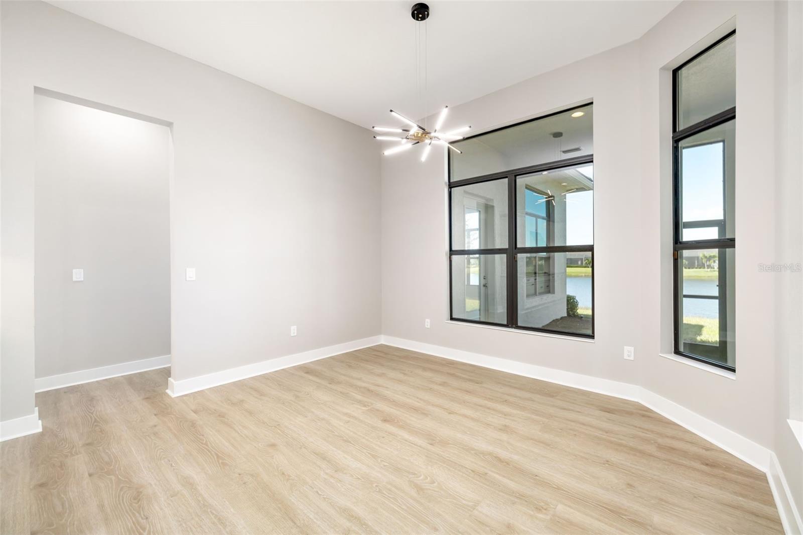 Image 44 of 81 For 9004 Artisan Way