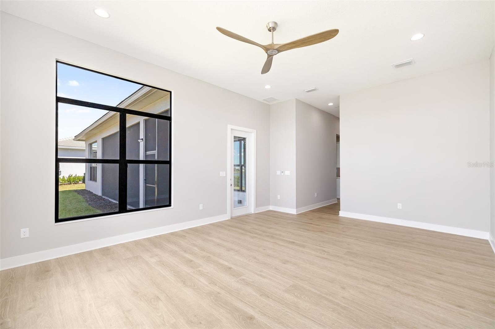 Image 47 of 81 For 9004 Artisan Way