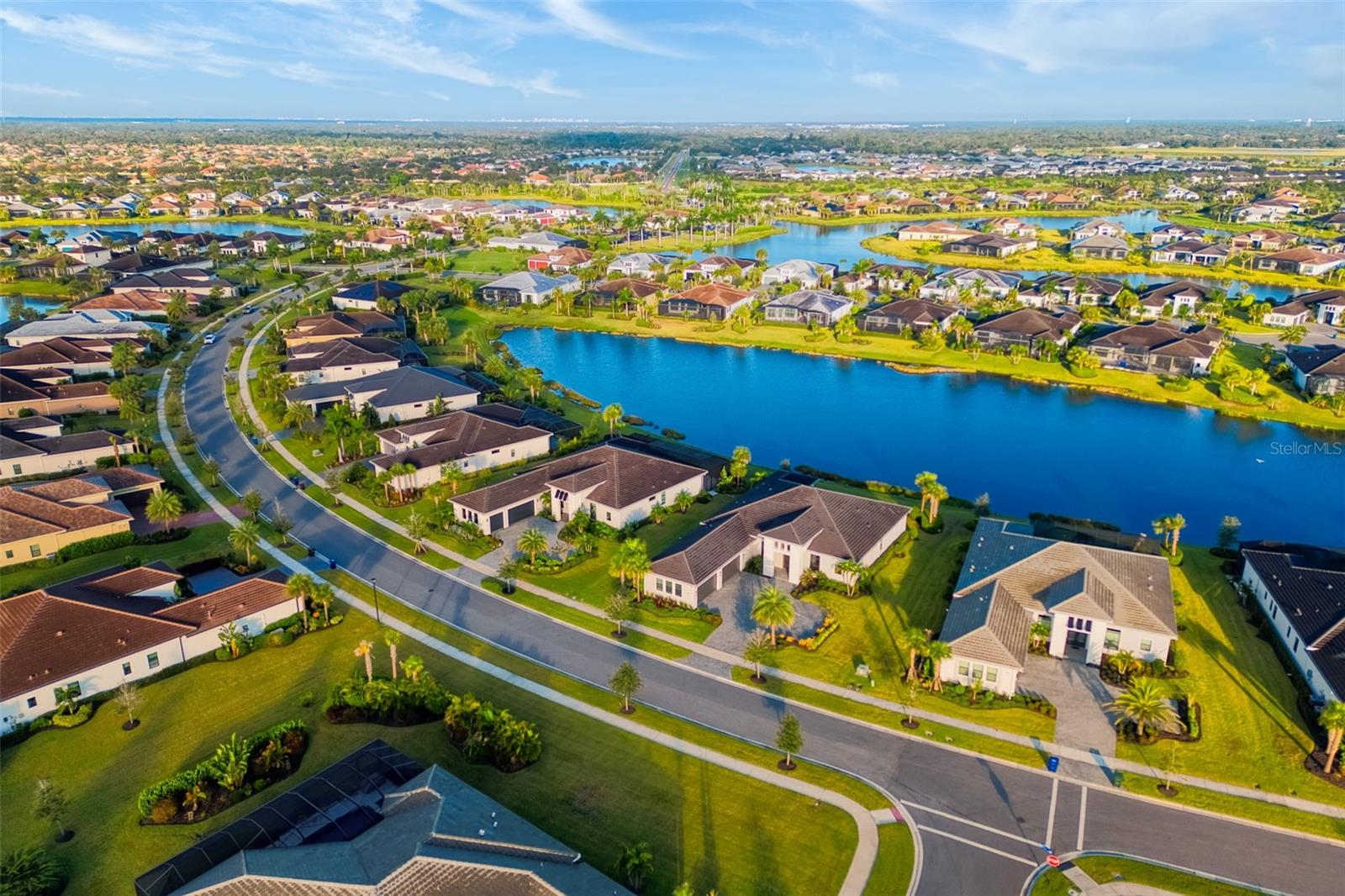 Image 5 of 81 For 9004 Artisan Way