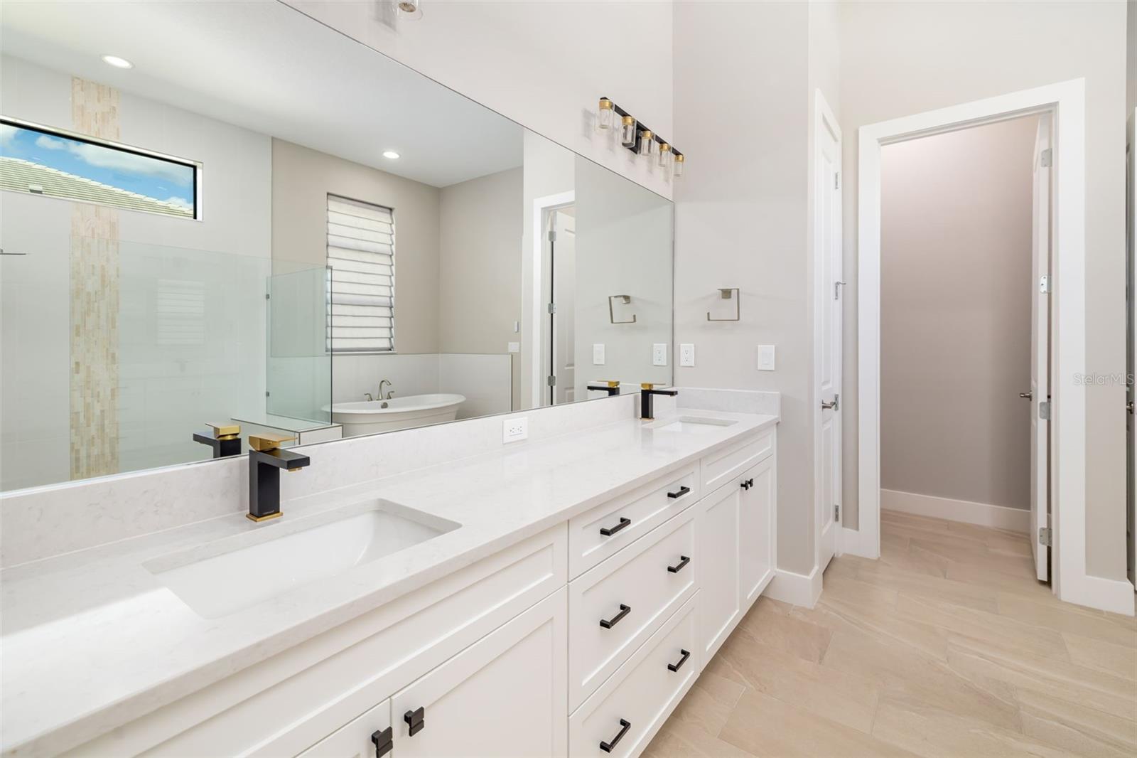 Image 65 of 81 For 9004 Artisan Way