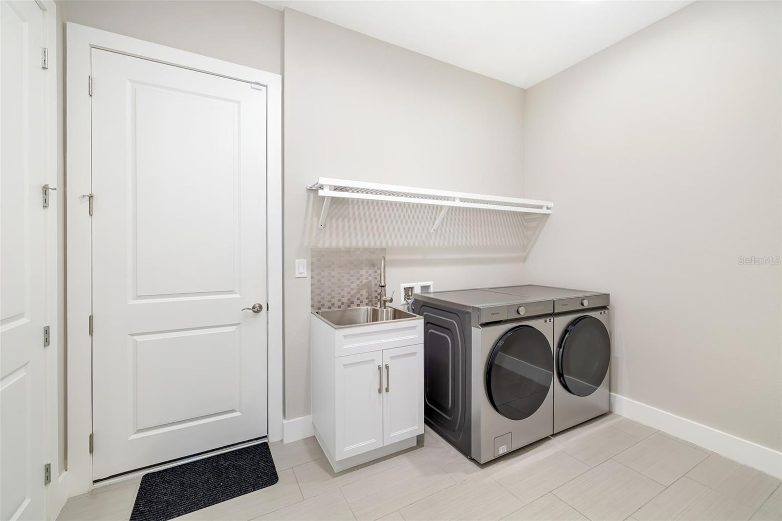 Image 72 of 81 For 9004 Artisan Way