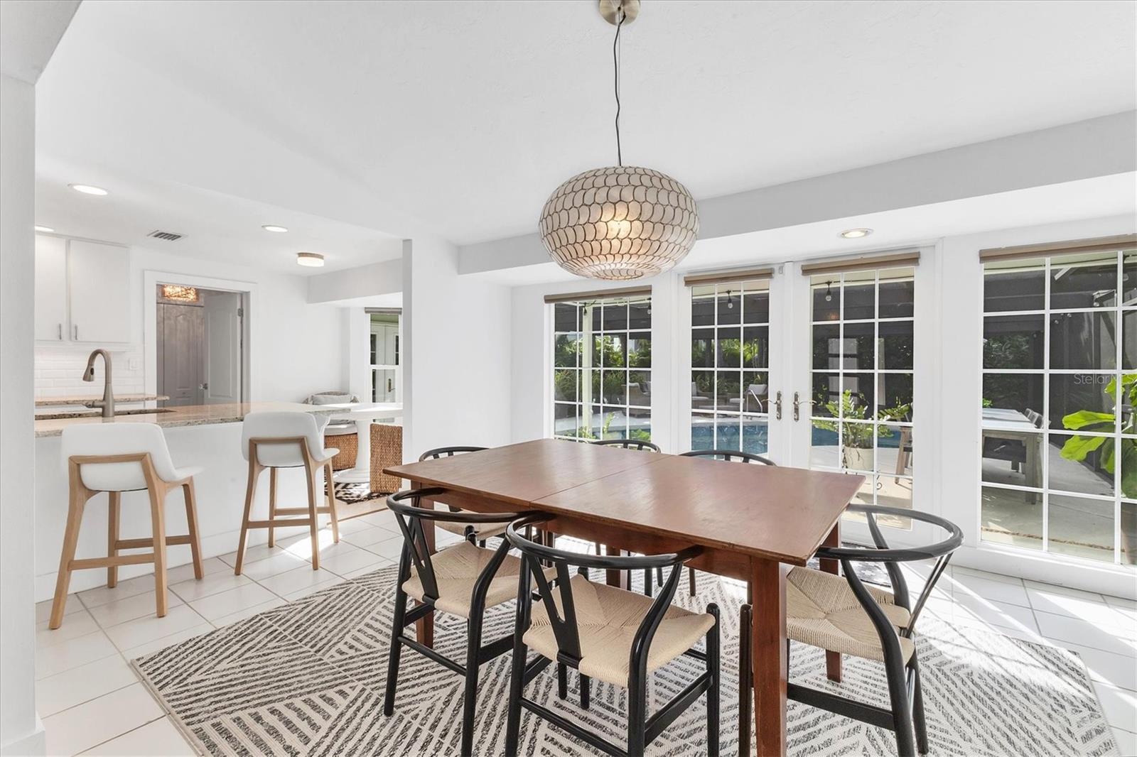 Image 15 of 52 For 5112 Oakmont Place