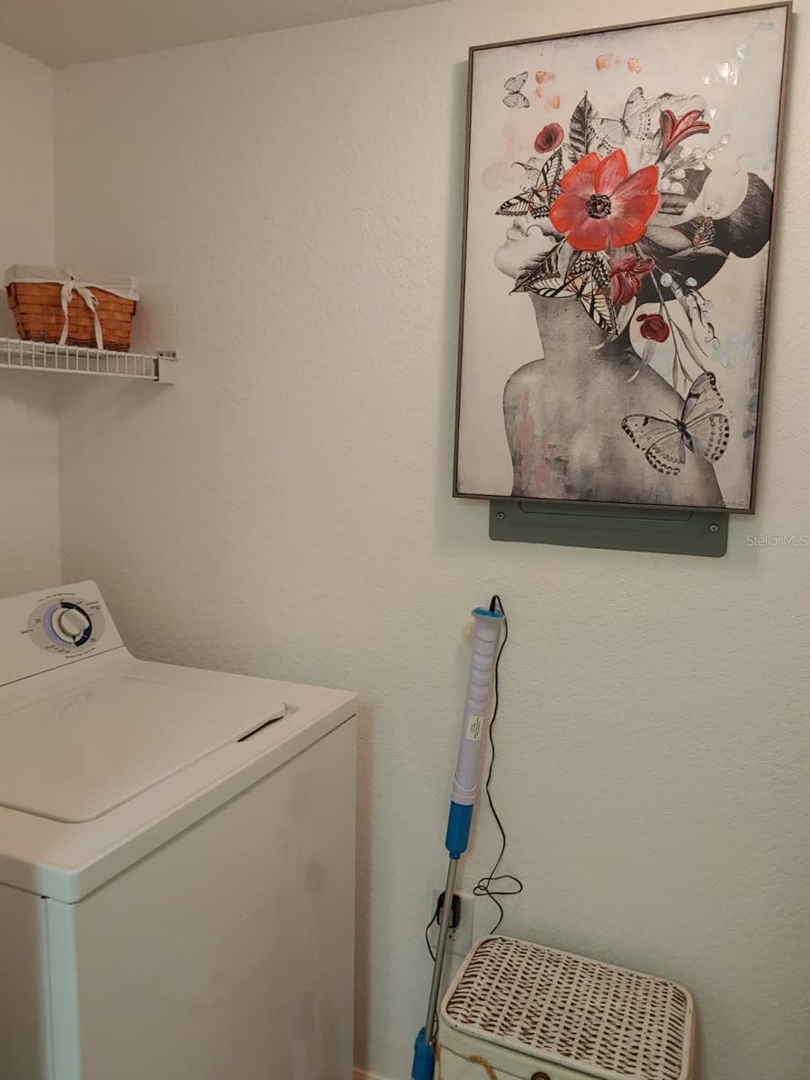 Image 13 of 16 For 4122 Residence Dr  102