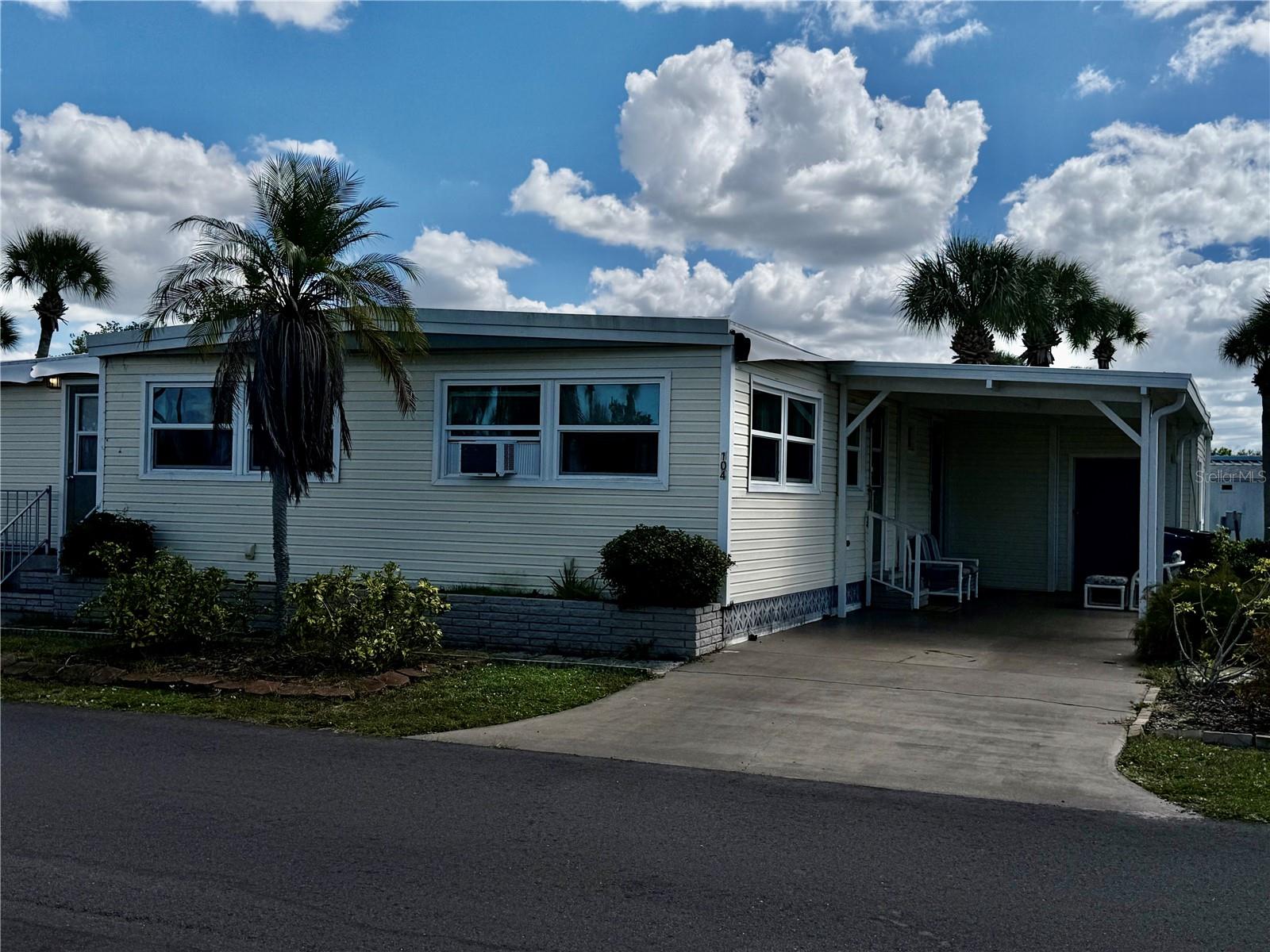 Details for 104 Via Veneto, VENICE, FL 34285