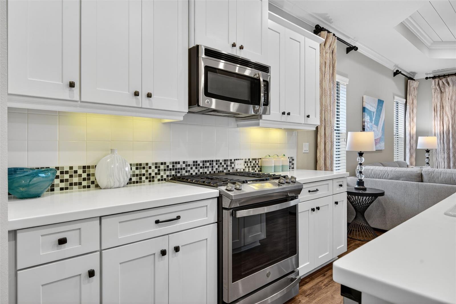 Image 14 of 52 For 244 Carlino Drive