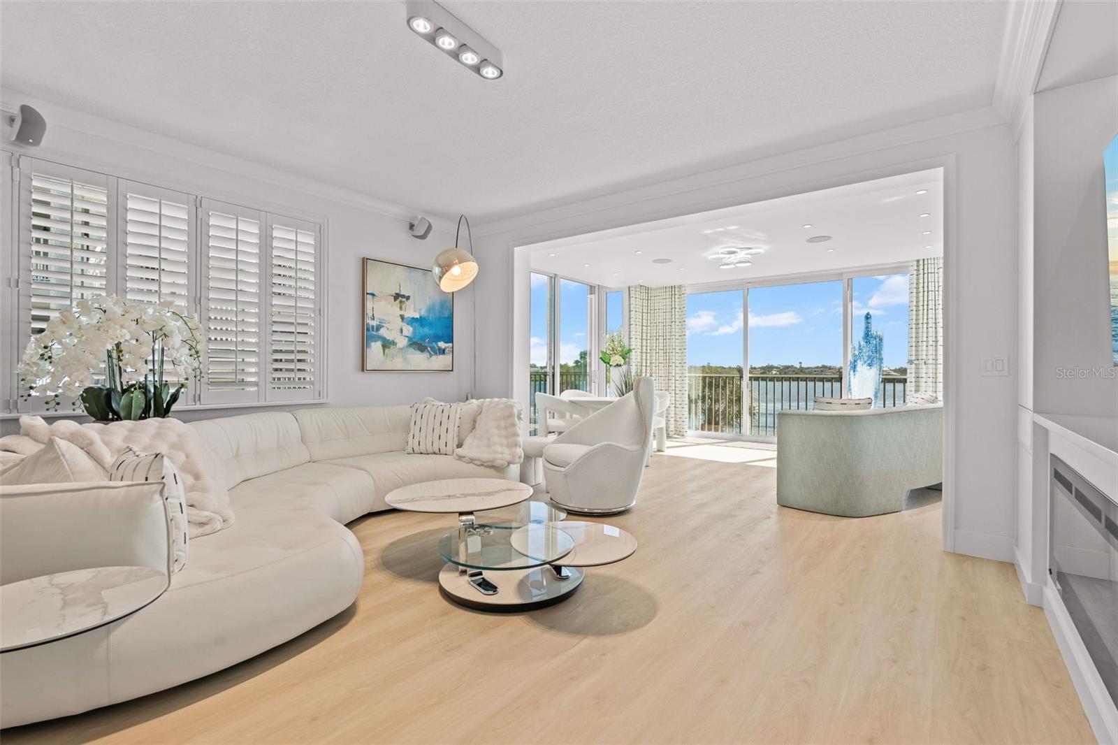 Image 12 of 46 For 1260 Dolphin Bay Way 301