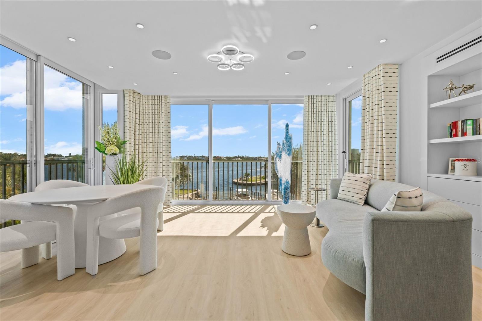 Image 13 of 46 For 1260 Dolphin Bay Way 301