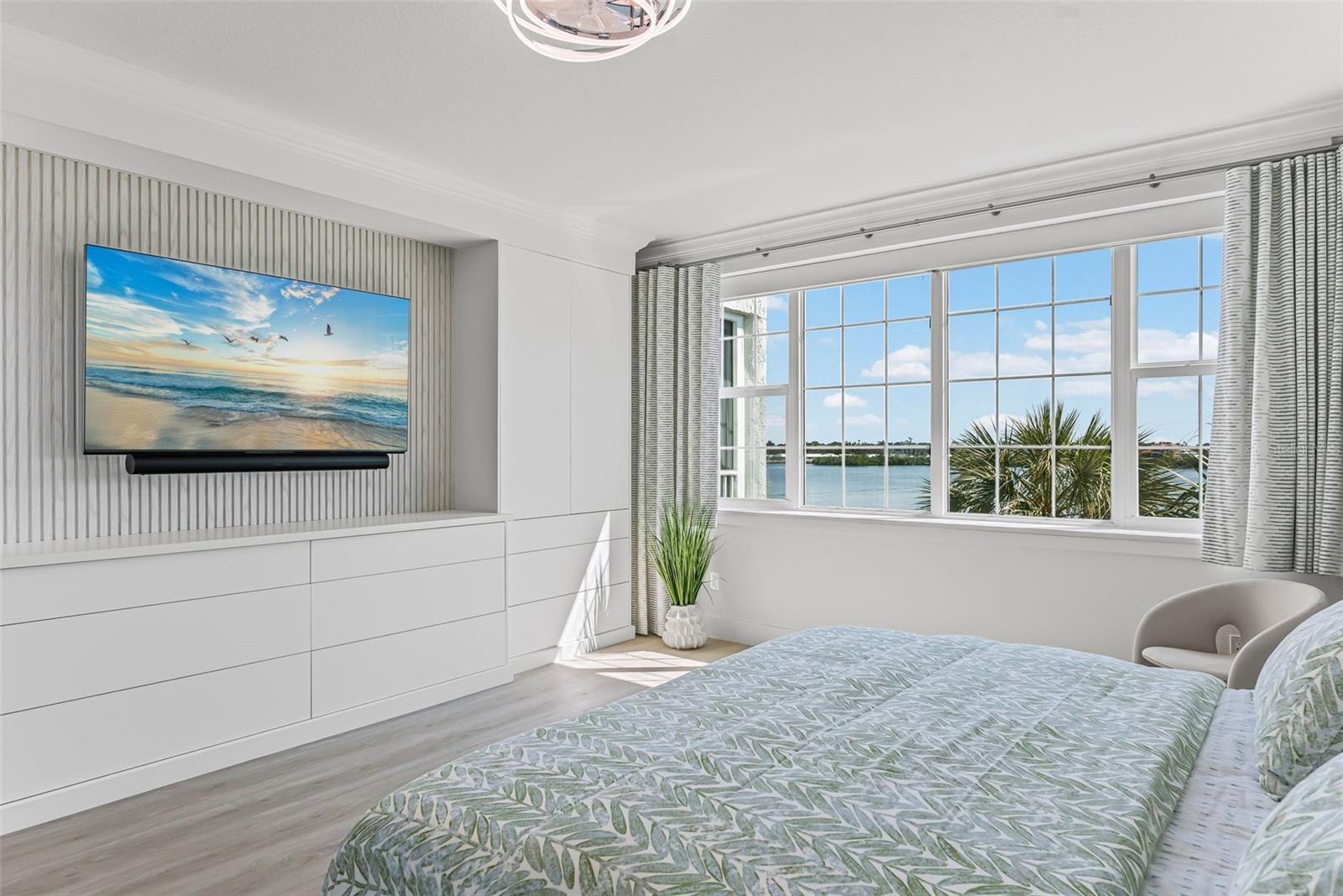 Image 16 of 46 For 1260 Dolphin Bay Way 301