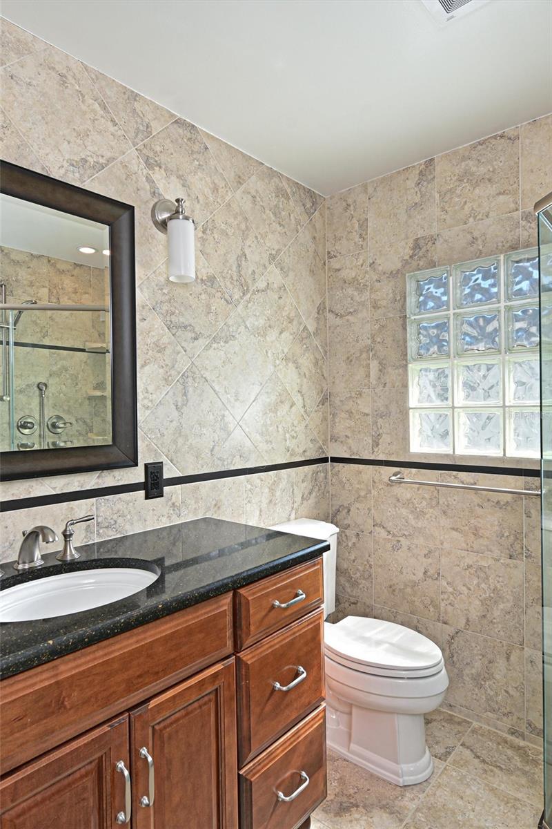 Image 15 of 49 For 10313 Waterbird Way 4