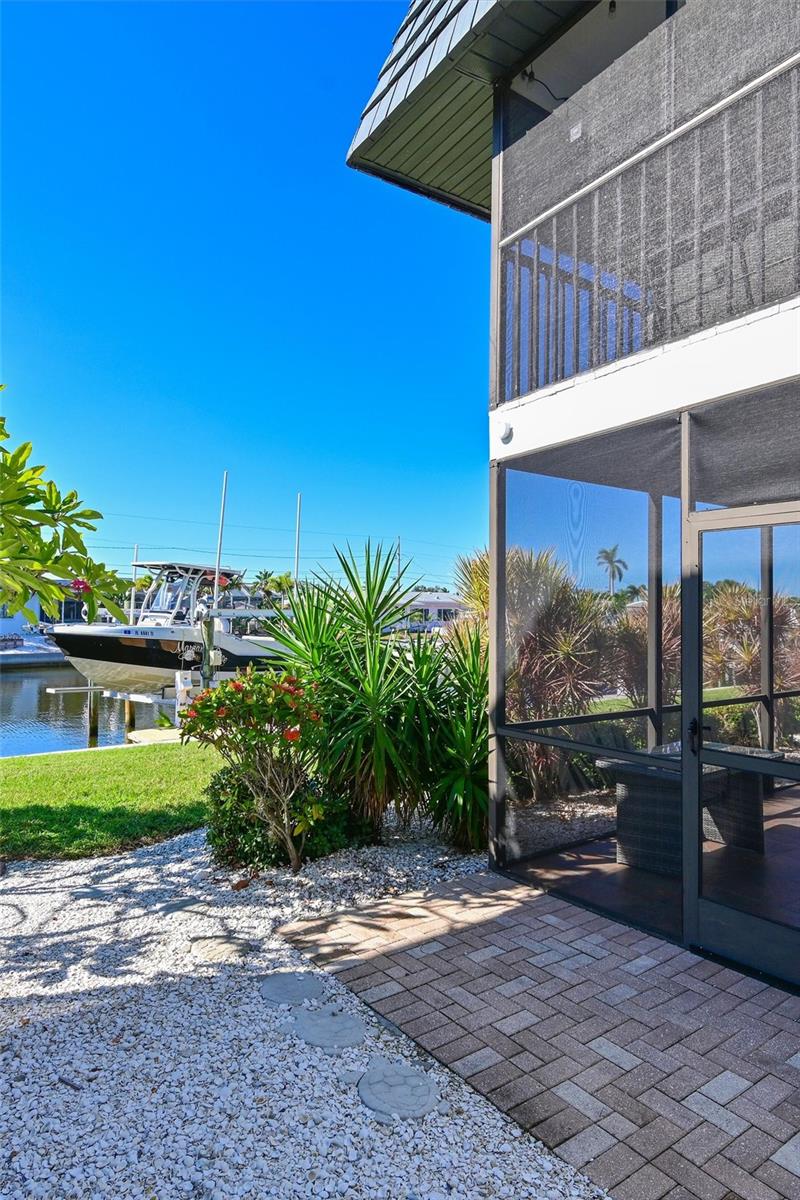 Image 29 of 49 For 10313 Waterbird Way 4
