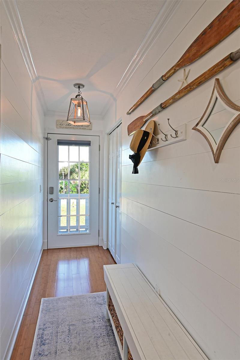 Image 5 of 49 For 10313 Waterbird Way 4