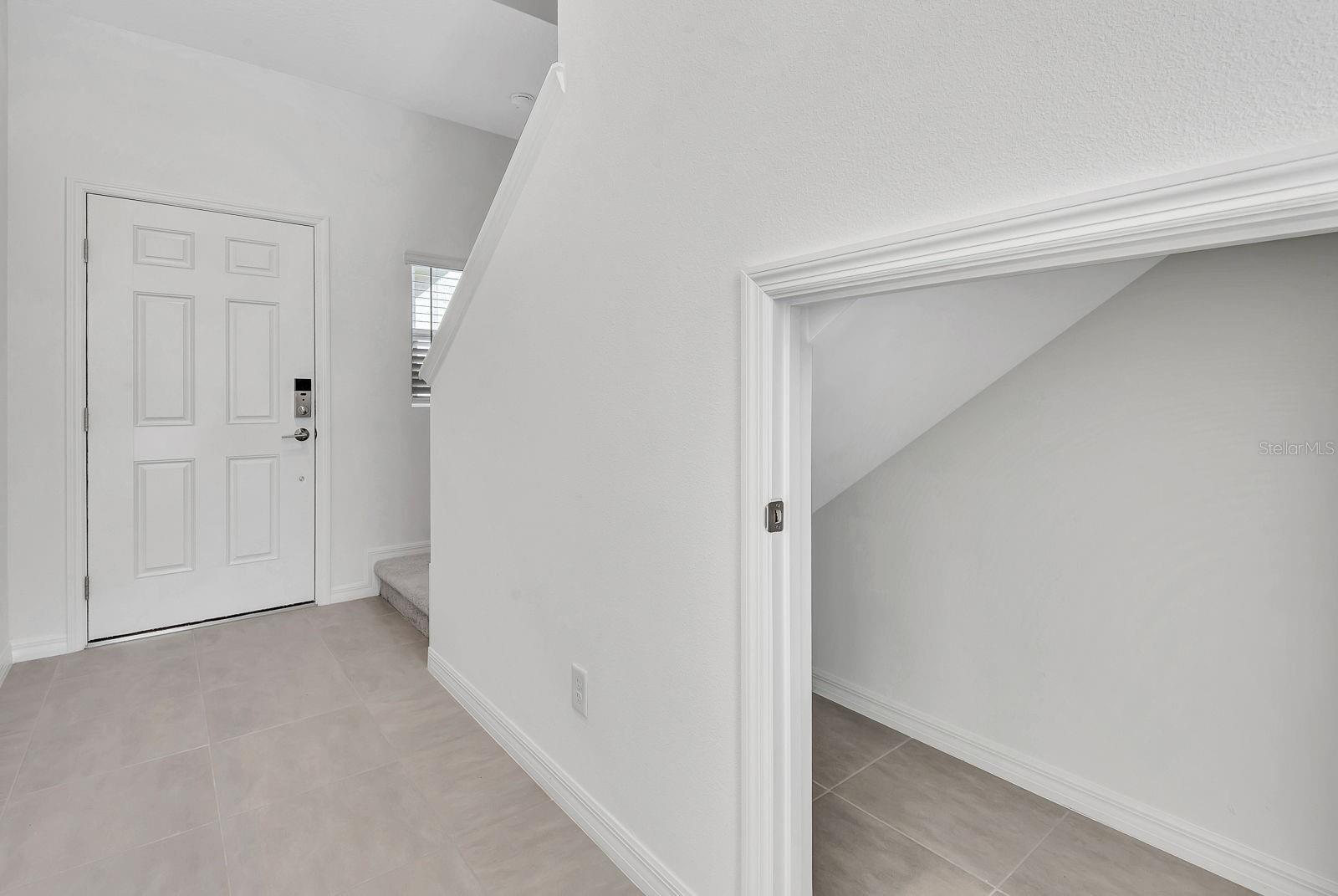 Image 14 of 39 For 16556 Bergamo Place