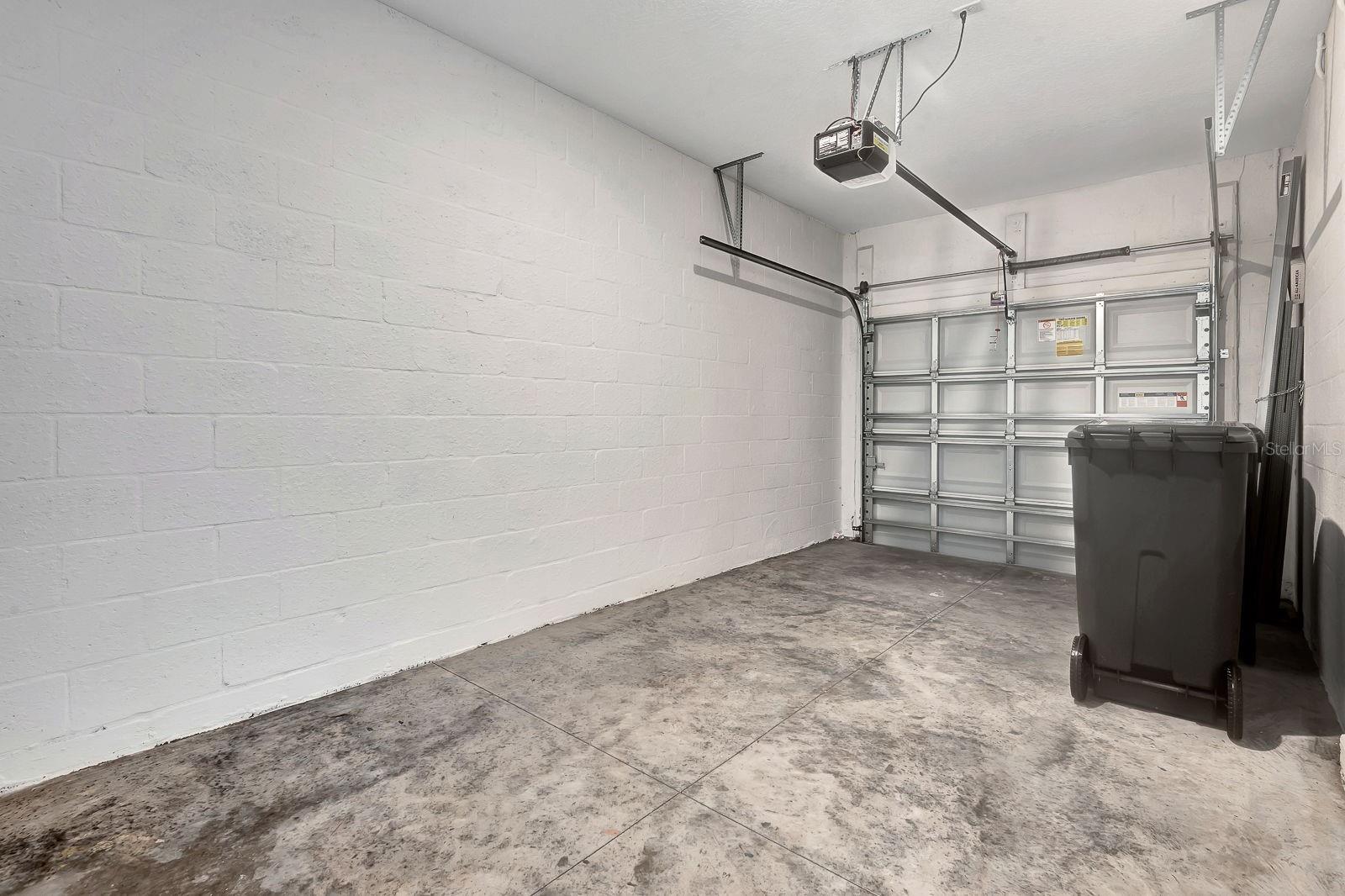 Image 29 of 39 For 16556 Bergamo Place