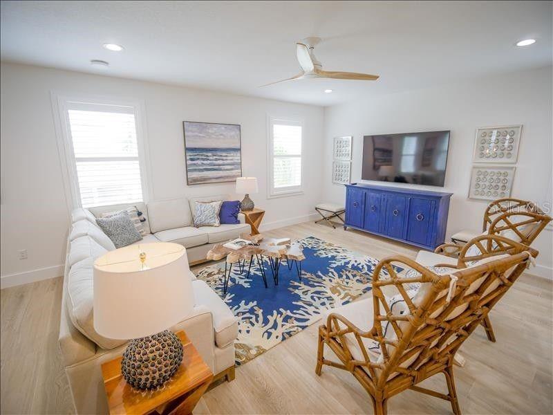 Image 13 of 44 For 2305 Avenue C