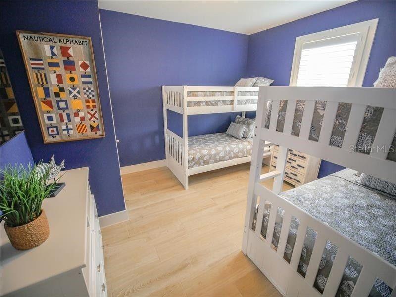 Image 23 of 44 For 2305 Avenue C