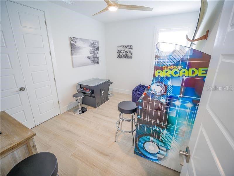 Image 31 of 44 For 2305 Avenue C