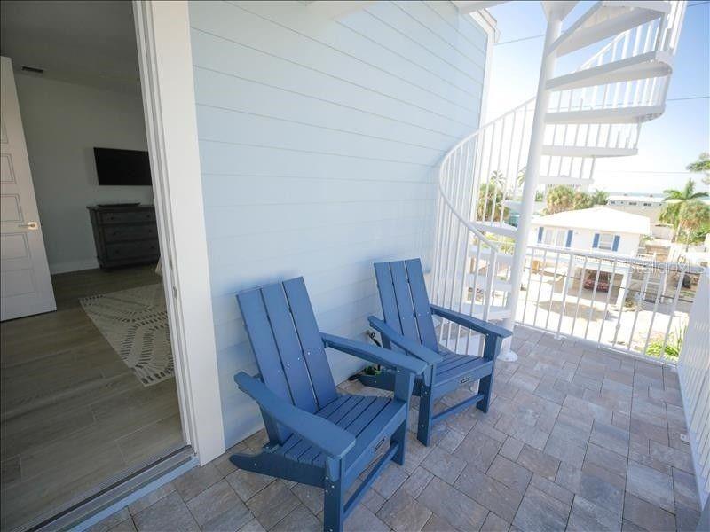 Image 32 of 44 For 2305 Avenue C