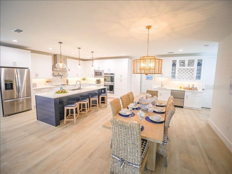 Image 4 of 44 For 2305 Avenue C