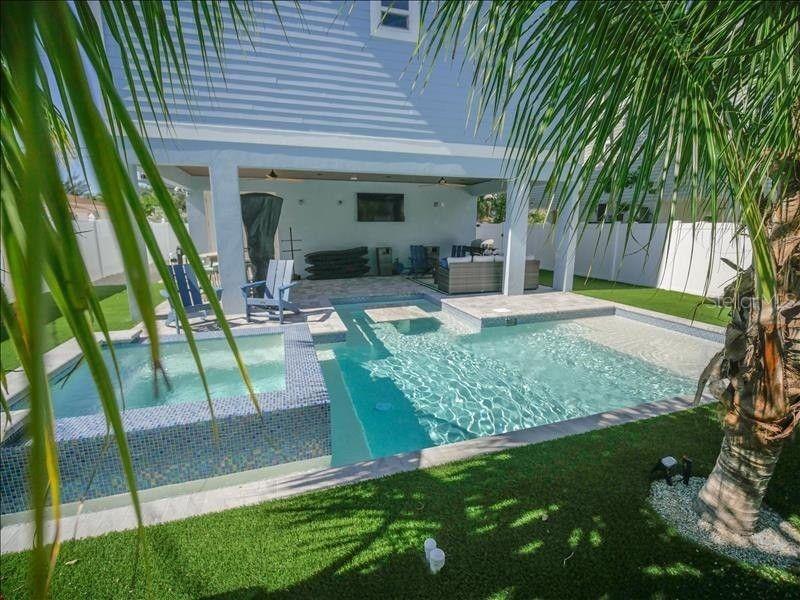 Image 40 of 44 For 2305 Avenue C