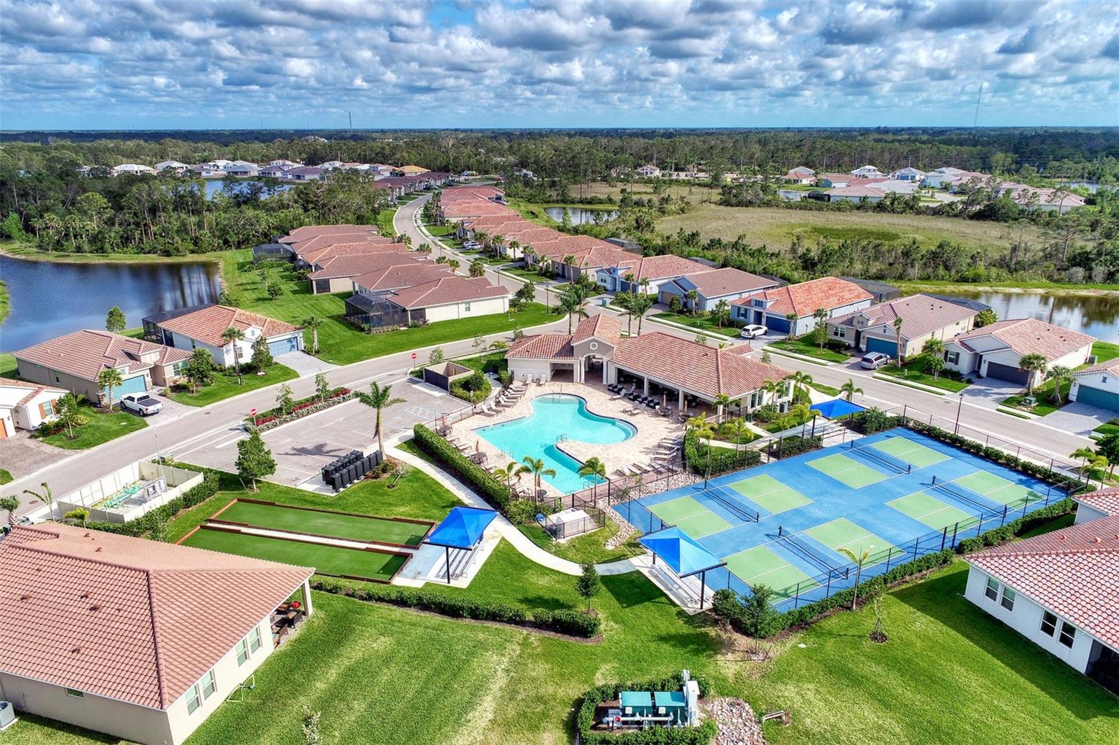 Image 61 of 71 For 560 Mistiflower Circle